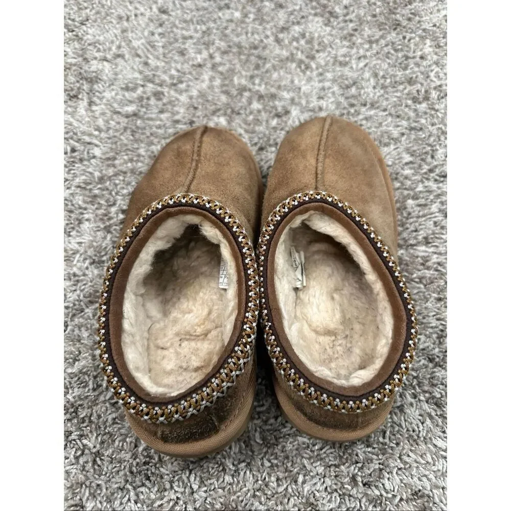 UGG Tasman Slippers Kids Youth 1Y Chestnut Light Brown Fur Lined Suede Slip On